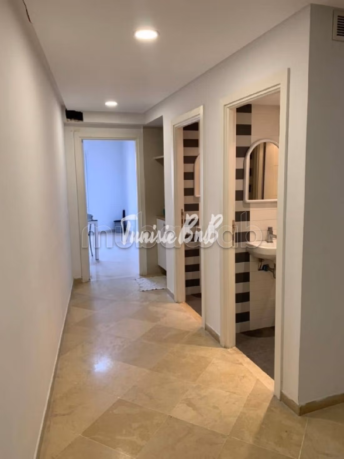 A louer un open space de 350 m² au lac 2