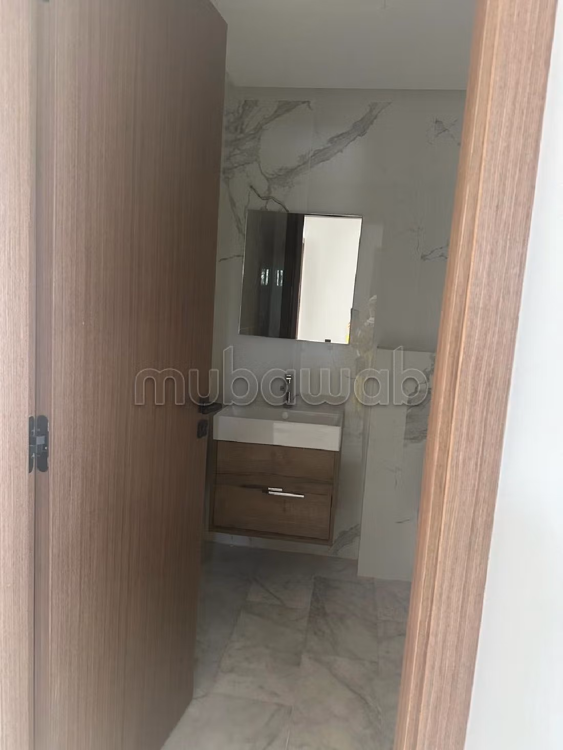 Encuentra un piso en alquiler en Ville Verte. 4 habitaciones. 