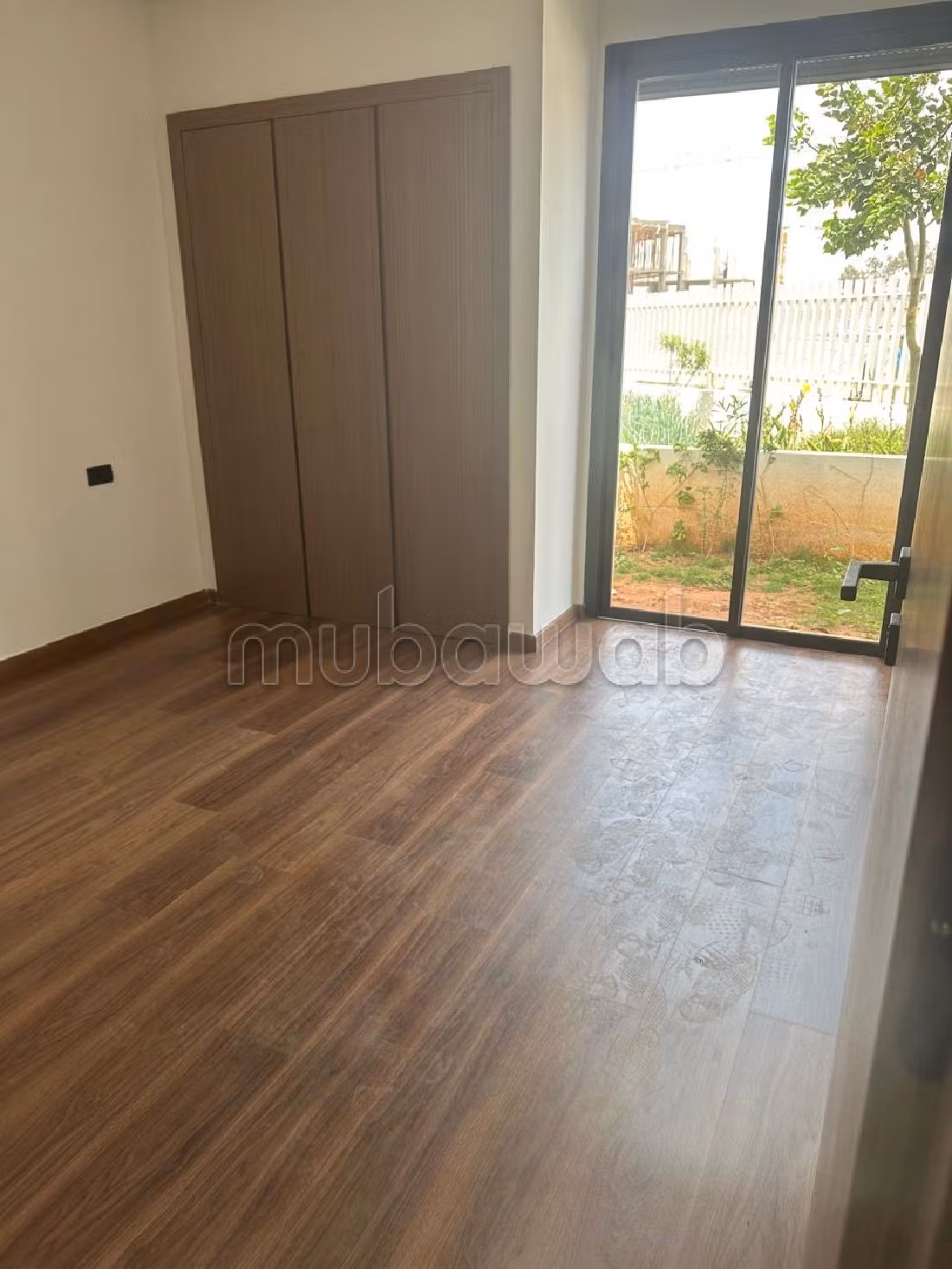 Encuentra un piso en alquiler en Ville Verte. 4 habitaciones. 