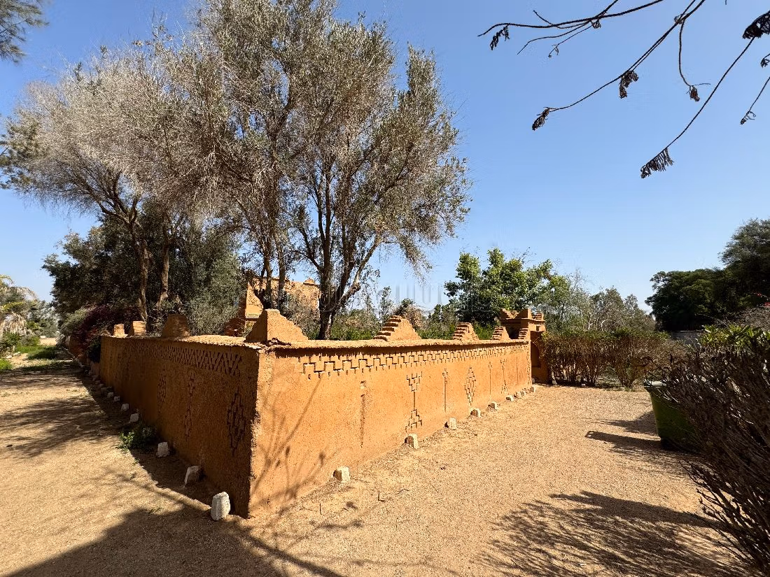 Granja en venta. Superficie de 110000 m². Seguridad 24/24