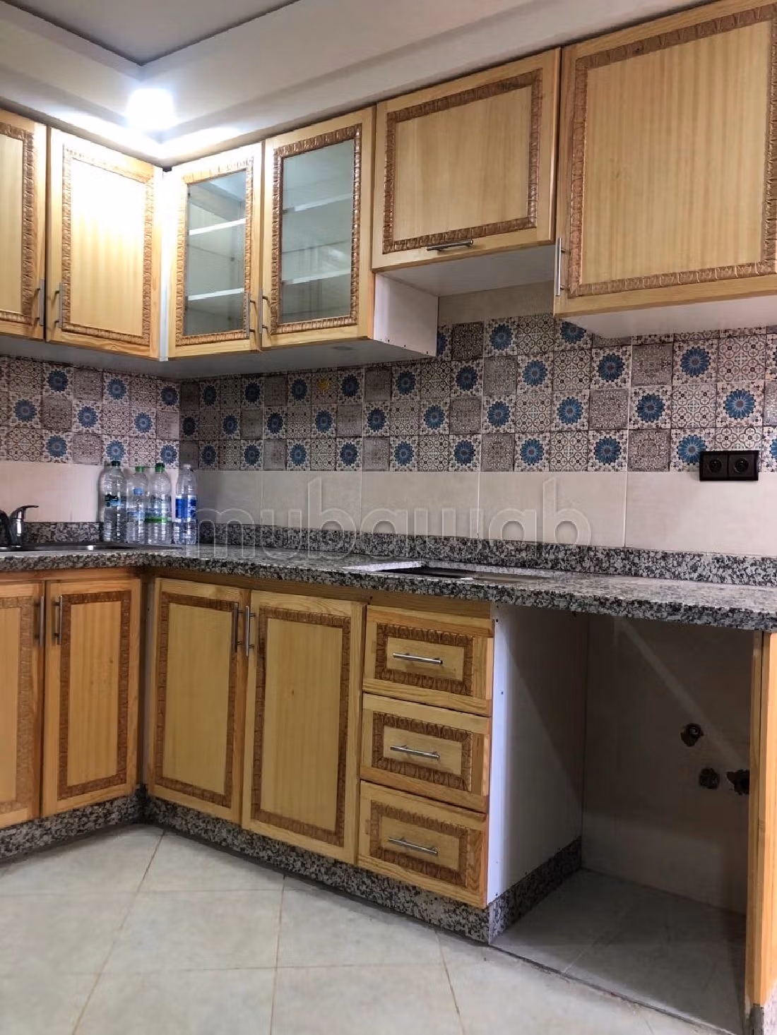 Se vende piso. Superficie 70 m². Terraza grande