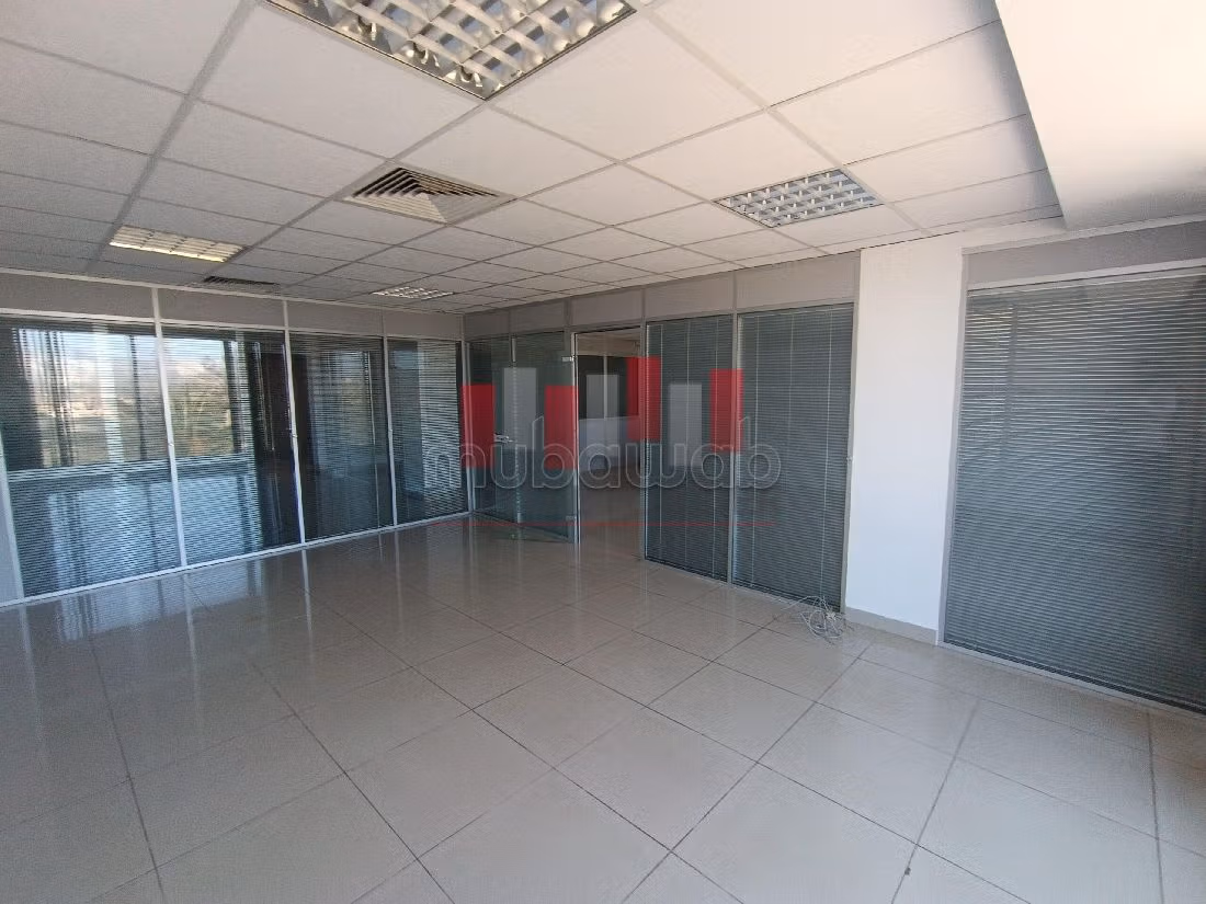 Offices for rent in Ain Diab. Area of 96 m². Garage