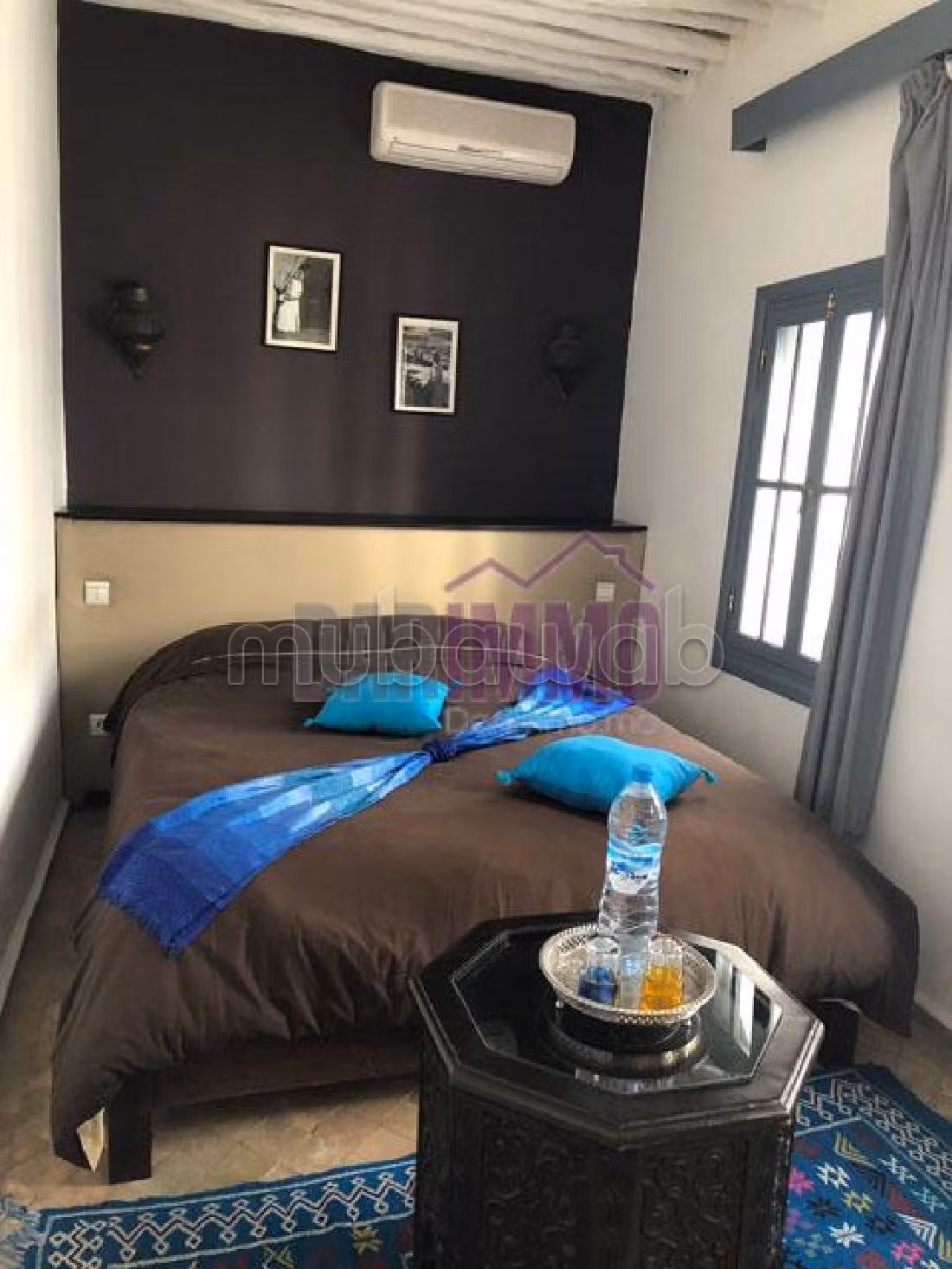 رياض ممتاز للبيع ب المدينة. المساحة 141 م². شرفة كبيرة