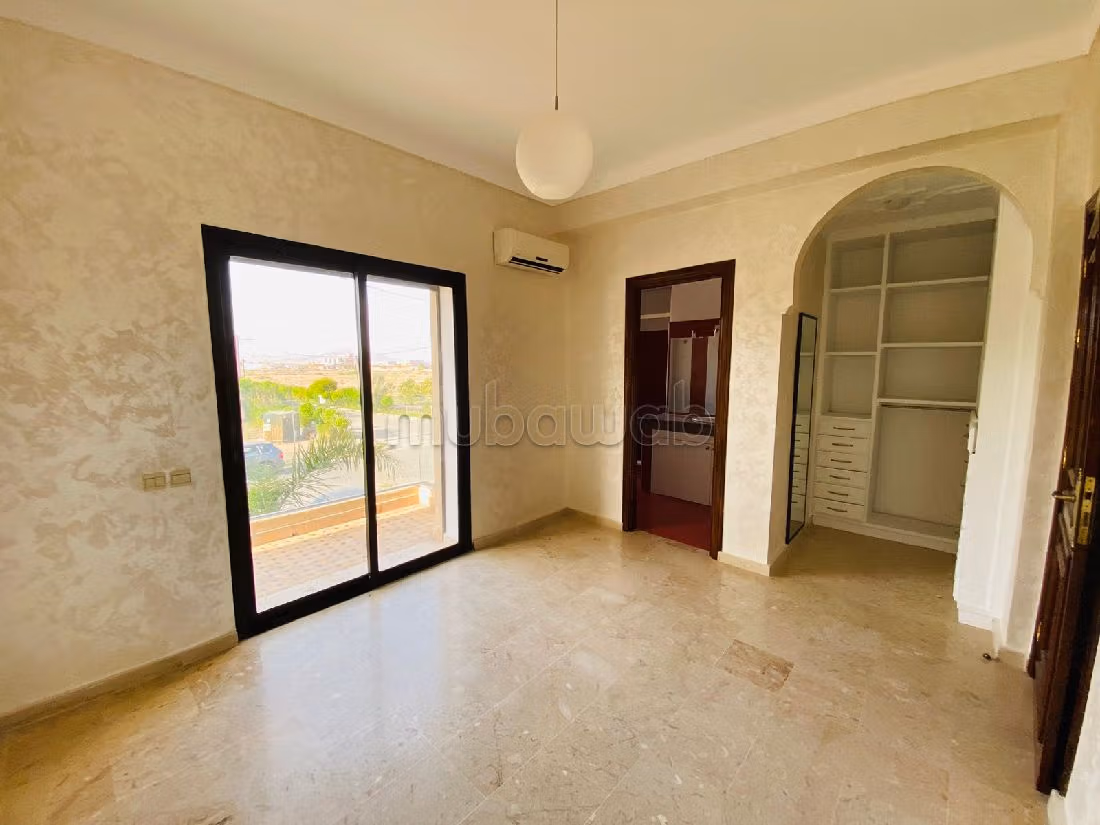 Magnifique villa 3 suites avec jardin à Targa