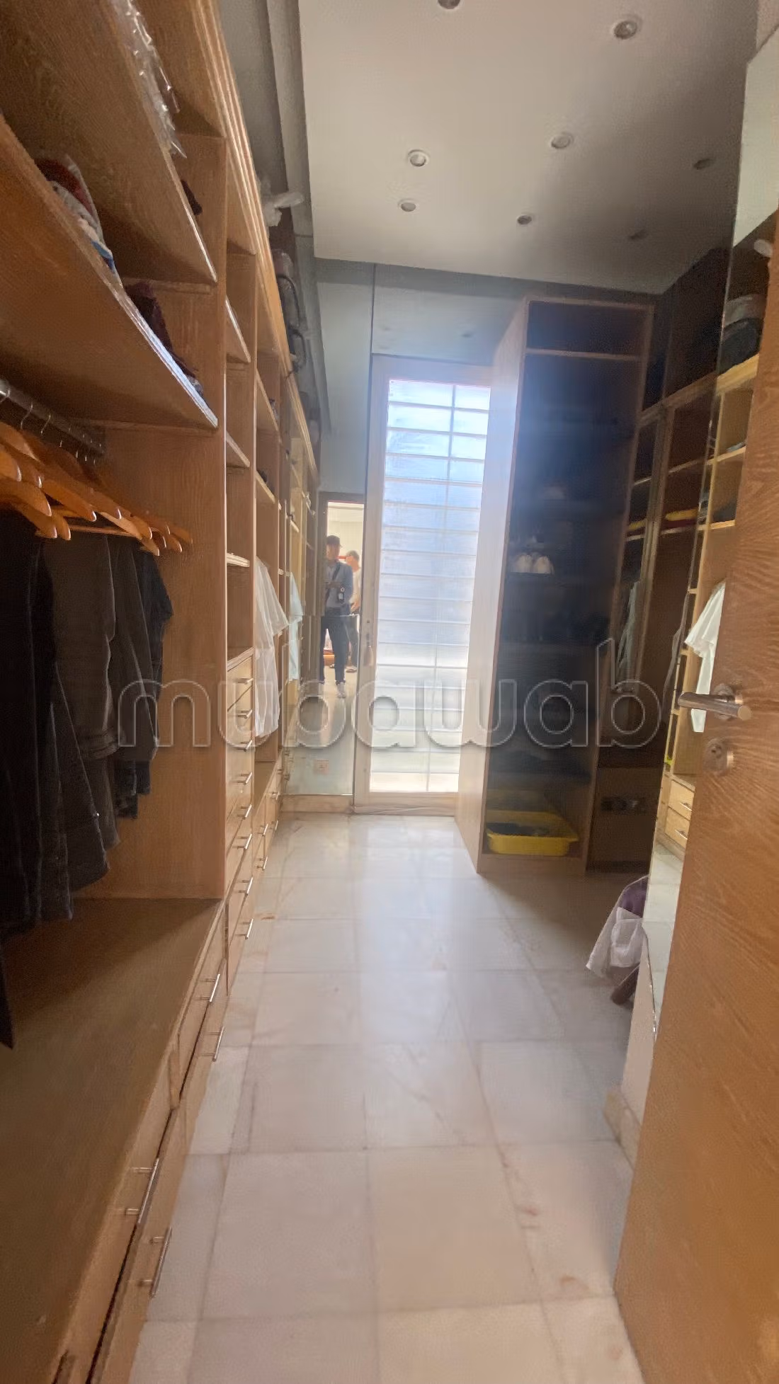 Somptueuse maison à vendre à Californie. Surface totale 417 m². Jardin et terrasse