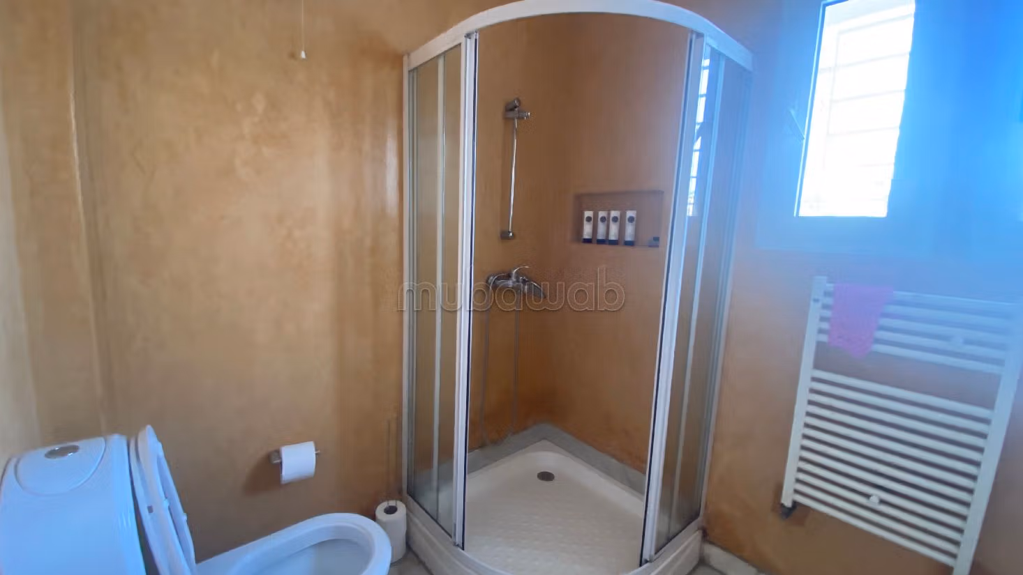 Somptueuse maison à vendre à Californie. Surface totale 417 m². Jardin et terrasse