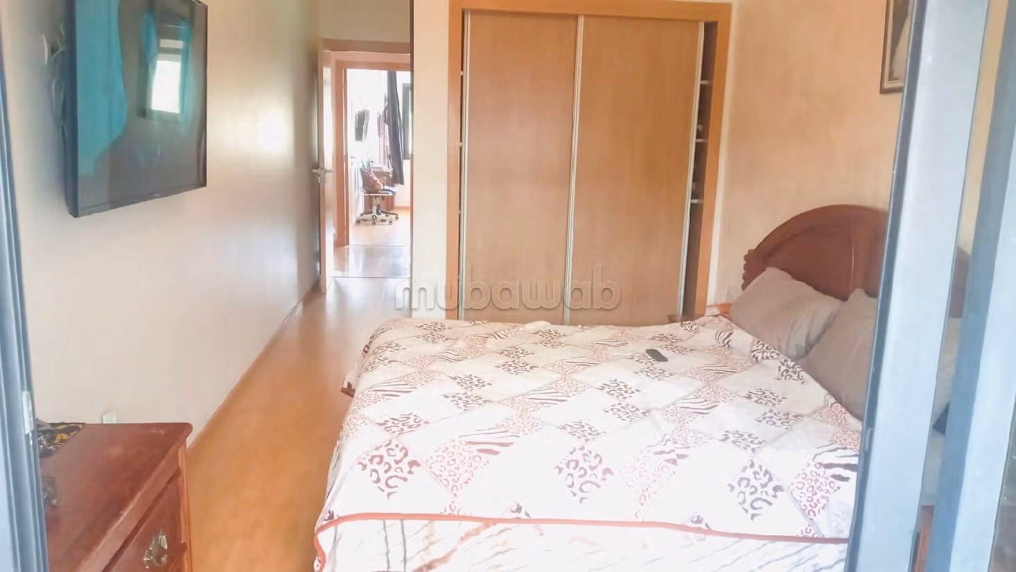 شقة رائعة للبيع ب فيكتوريا. 3 غرف ممتازة. مع المرآب والمصعد