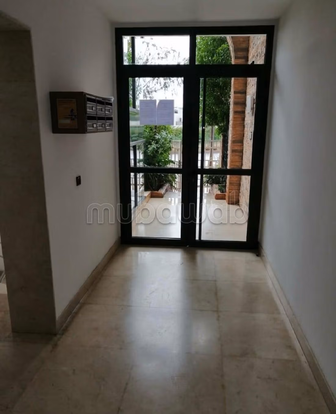 Bel appartement meublé