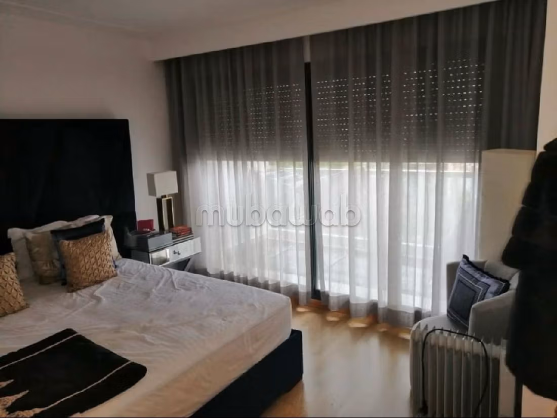 Bel appartement meublé