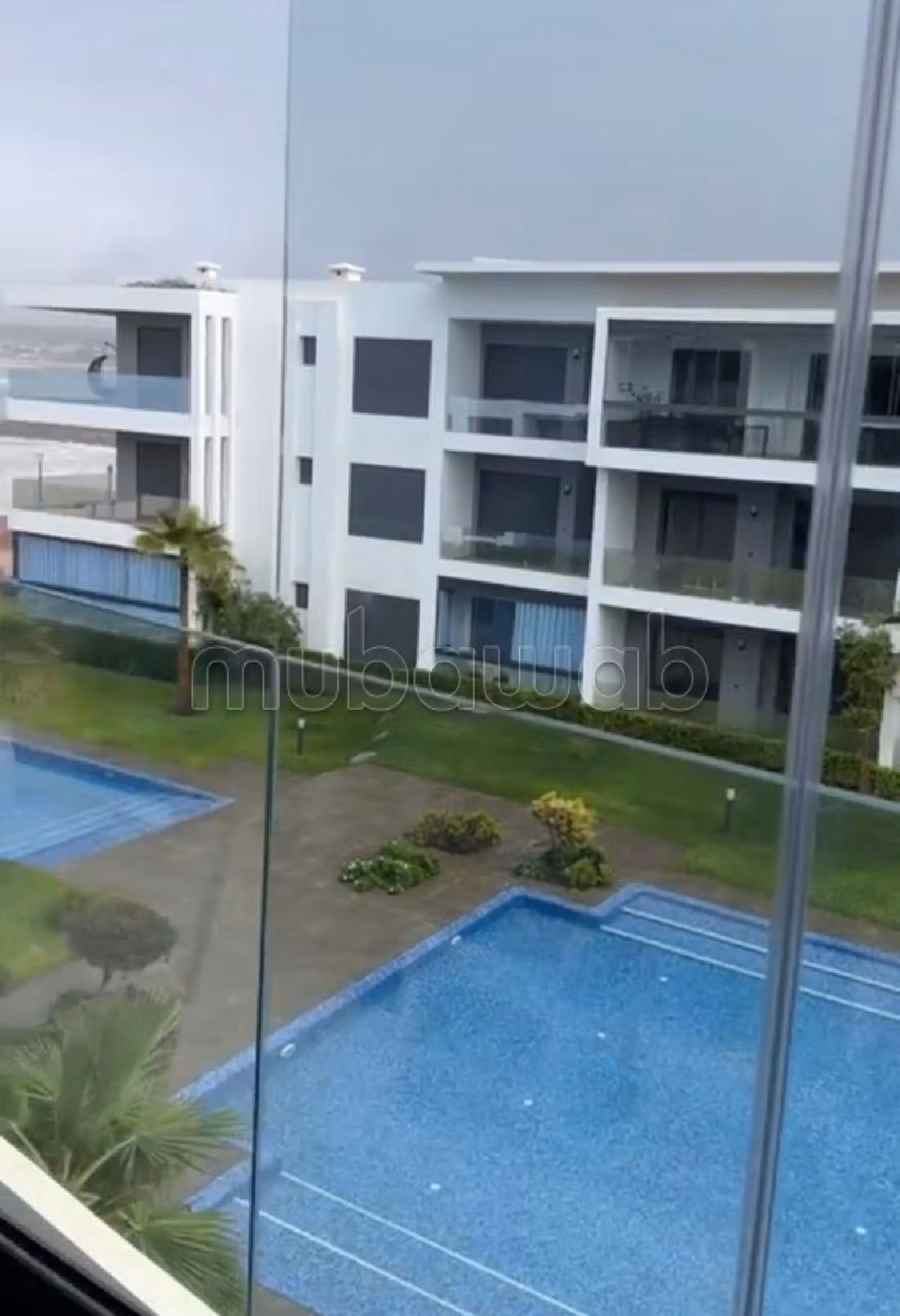 Apartment for rent. 4 rooms. 