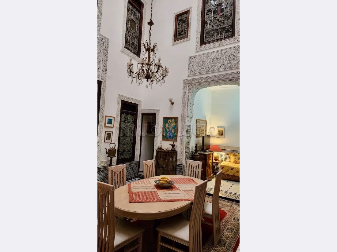 In de verkoop: riads in Talaa. 4 Slaapkamers. woonkamer met Marokkaanse inrichting. 