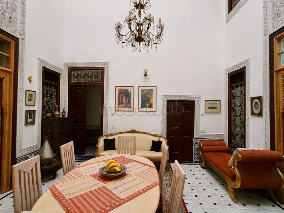 In de verkoop: riads in Talaa. 4 Slaapkamers. woonkamer met Marokkaanse inrichting. 