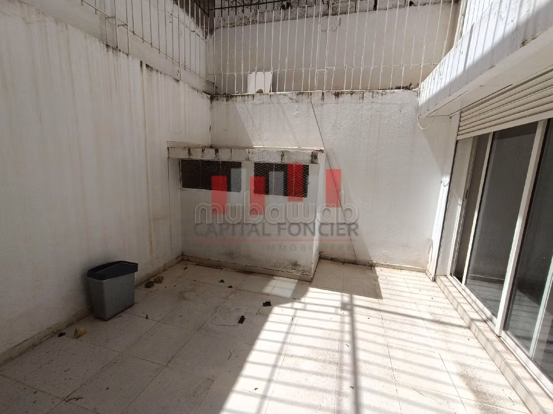 Oficinas en venta en Bourgogne Est. Superficie 160 m². 