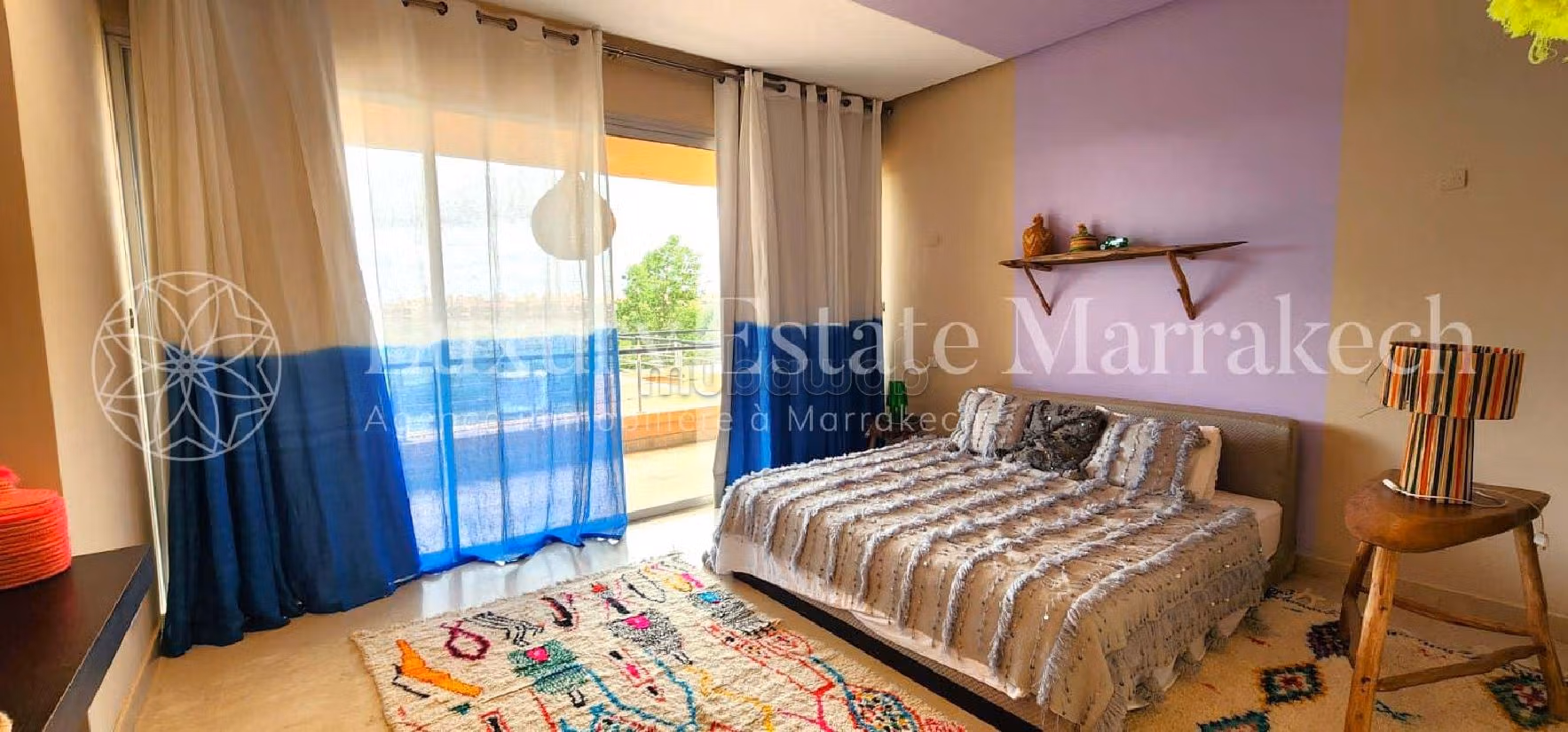 Magnífica villa en venta en Sidi Youssef. Área total 433 m². Bien decorado. 