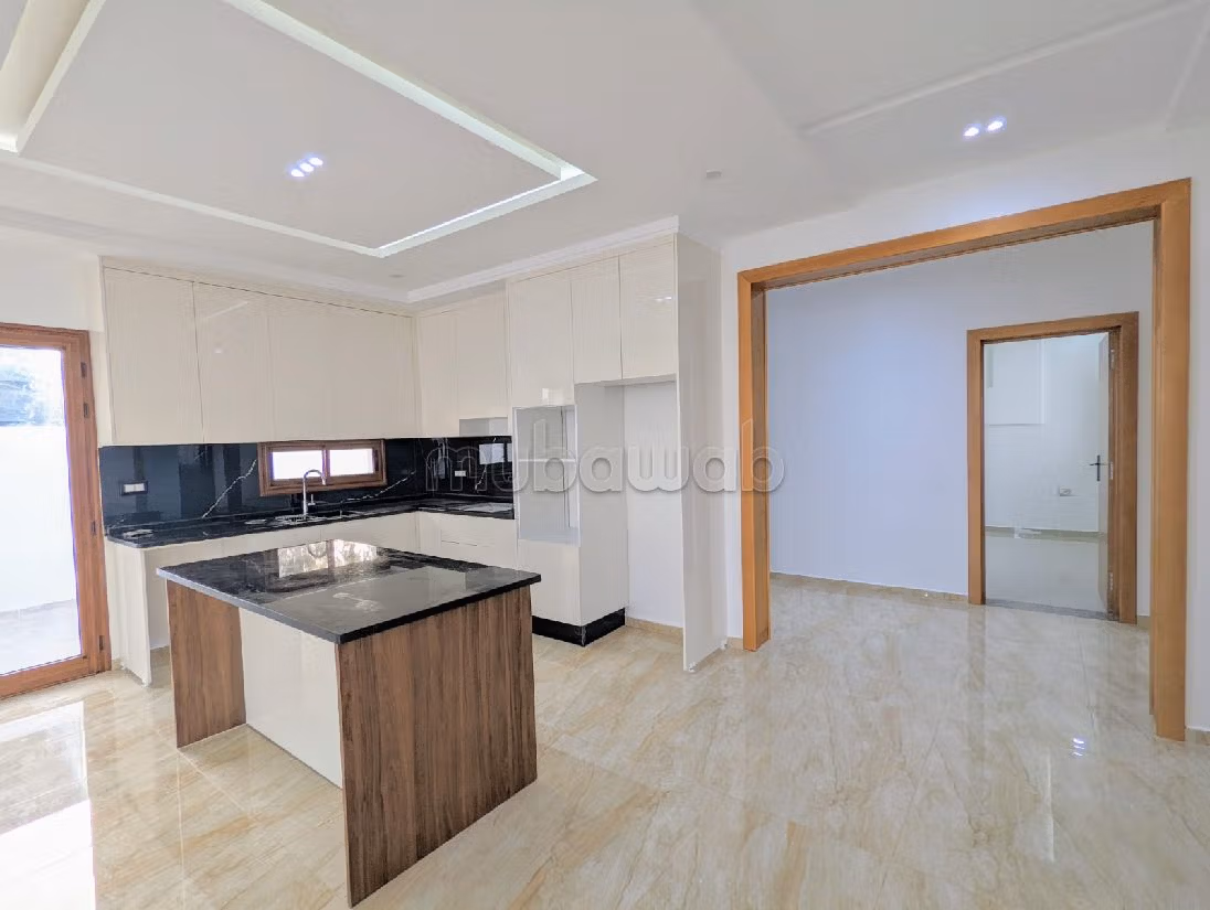 Vendita villa di lusso a Djerba. Superficie totale 159 m². Porta di sicurezza. 