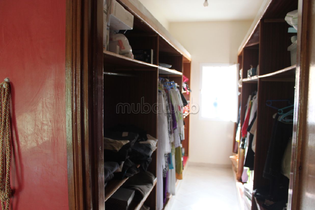 Pour cause retraite vends superbe maison