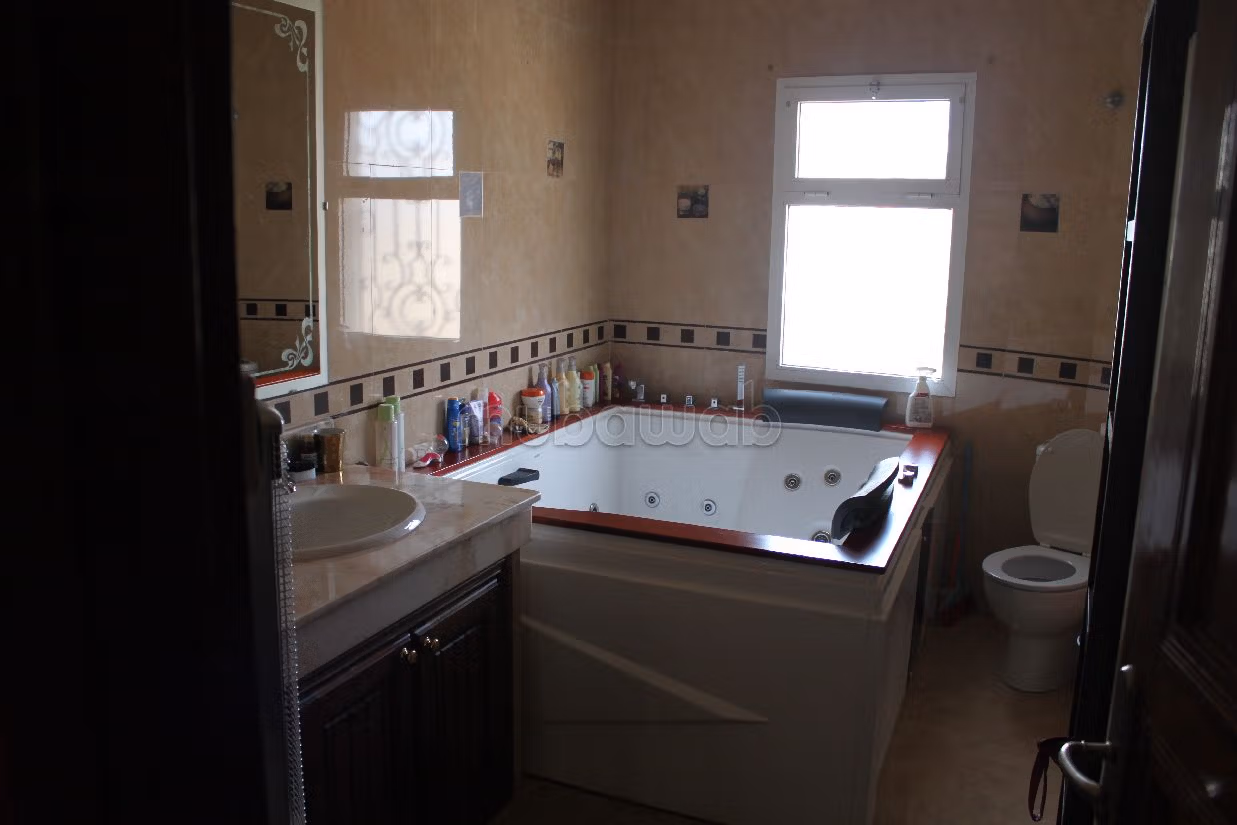 Pour cause retraite vends superbe maison