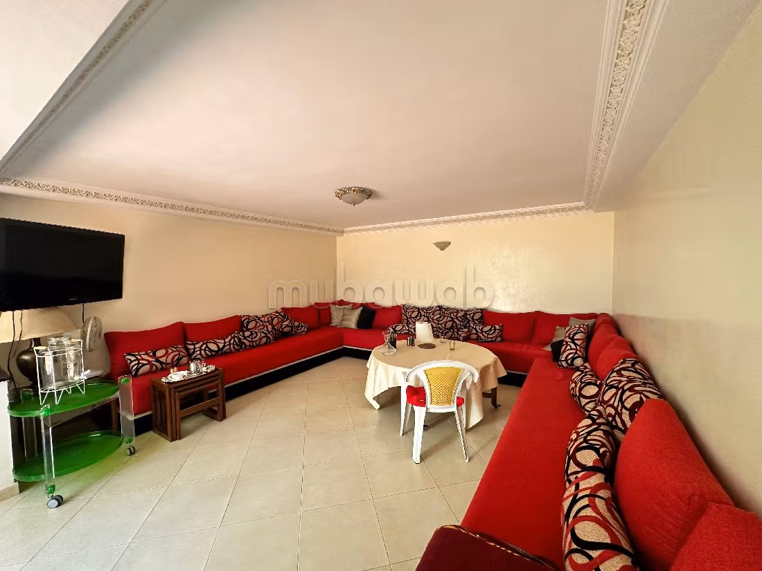 Nu te koop: huizen in Boumesmar. 6 Slaapkamers. Open haard. 
