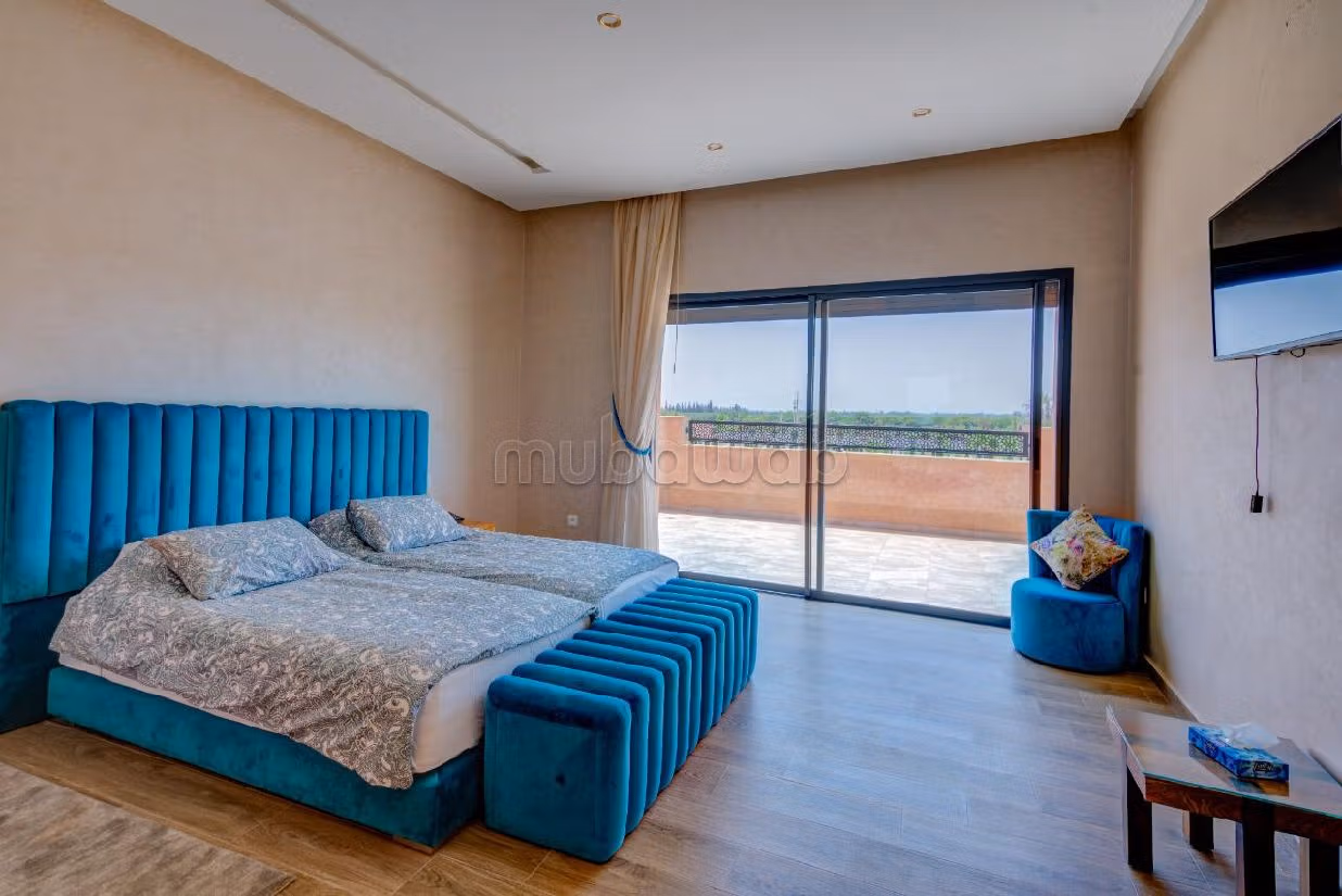 Villas y casas de lujo en alquiler en Route de l'Ourika. 10 bonitas habitaciones. Noche de hotel 1. 