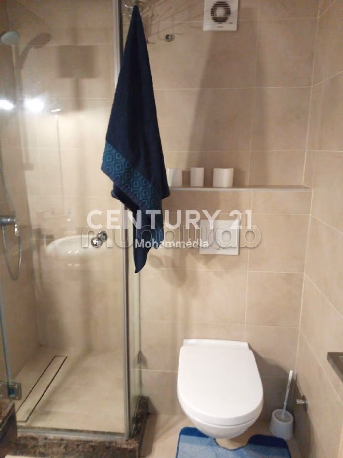 شقة رائعة للايجار ب حي الحديقة. 1 جزء. مفروشة