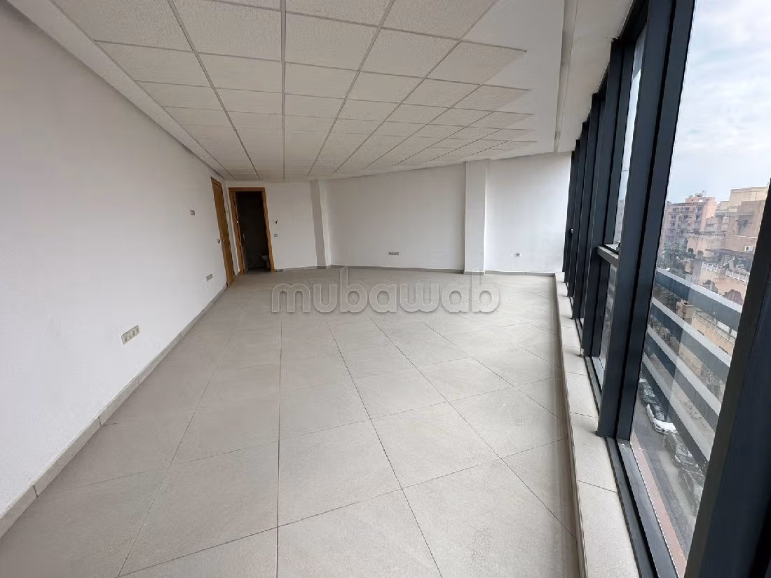 Plateau bureau haut standing a louer