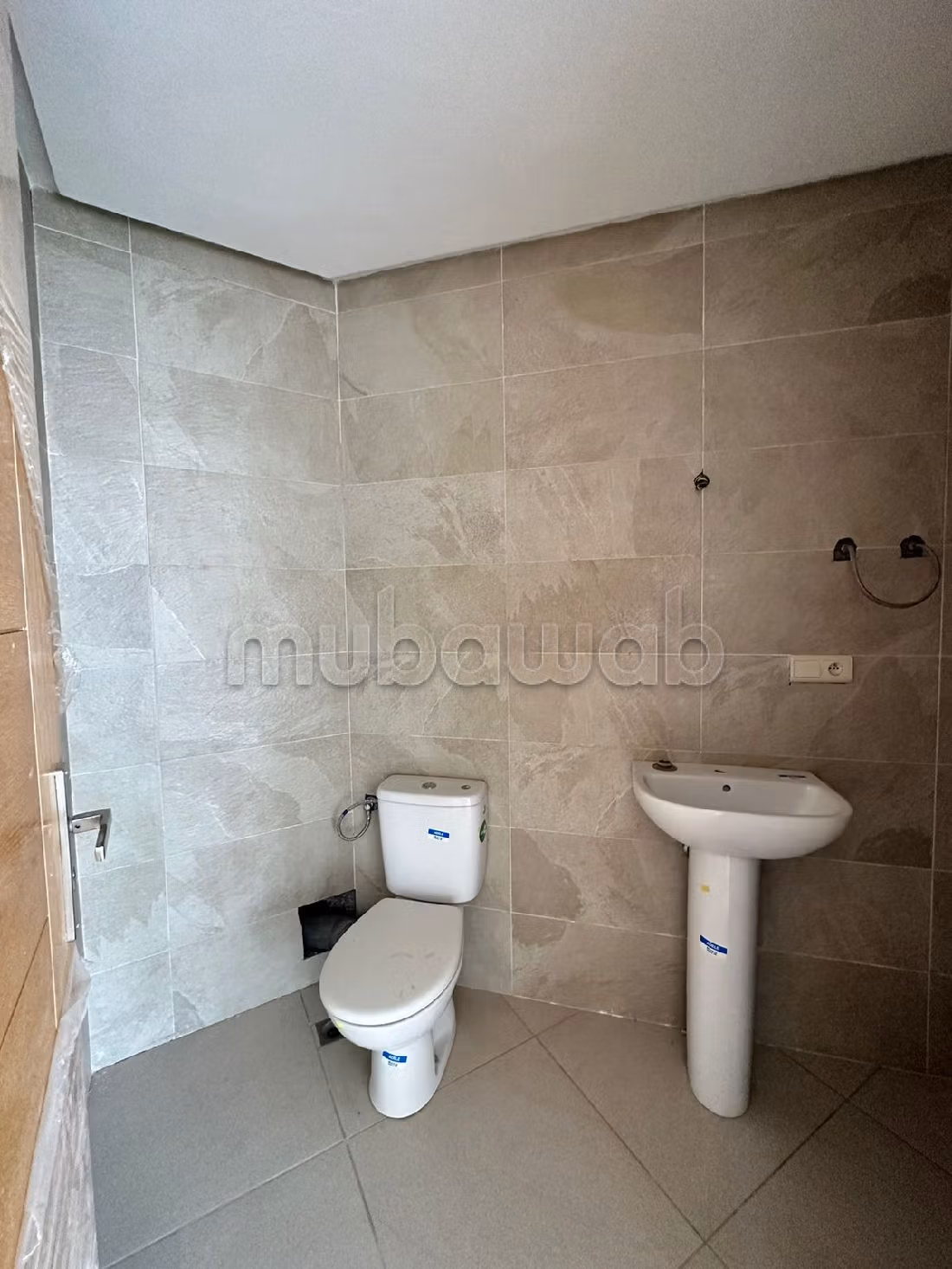 Plateau bureau haut standing a louer