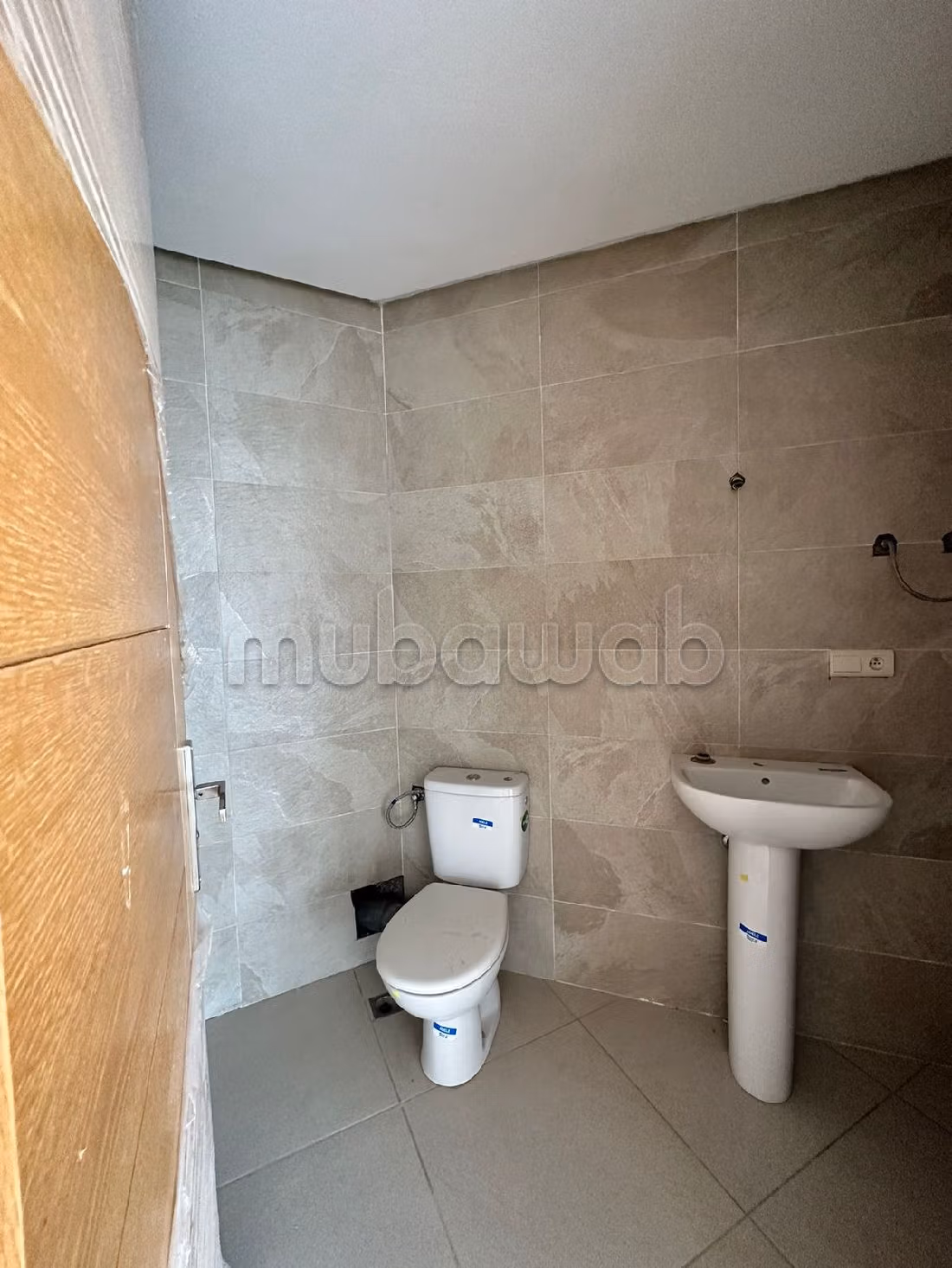 Plateau bureau haut standing a louer