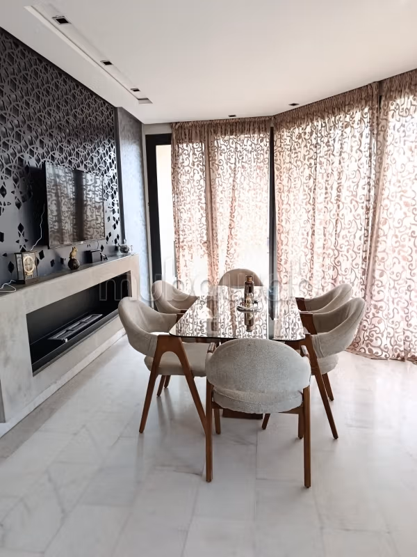 Appartement haut standing 151 m² 
Ferme Bretonne