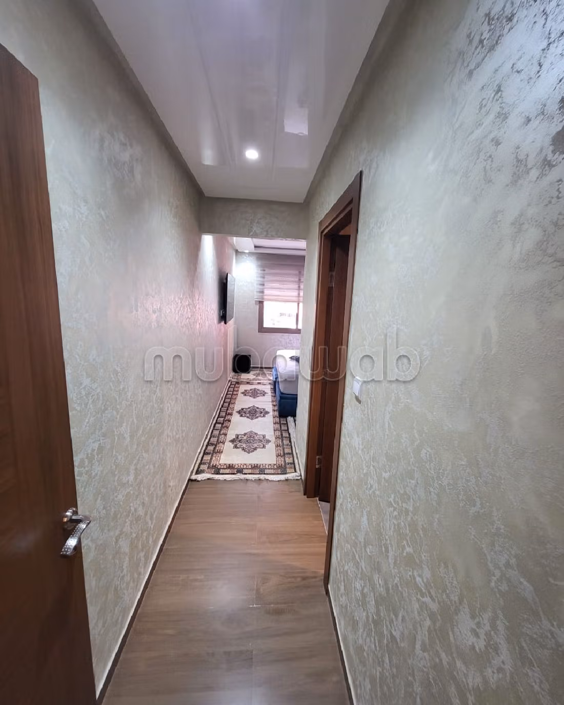 Appartamento in vendita a Izdihar. 8 locali spaziosi. 