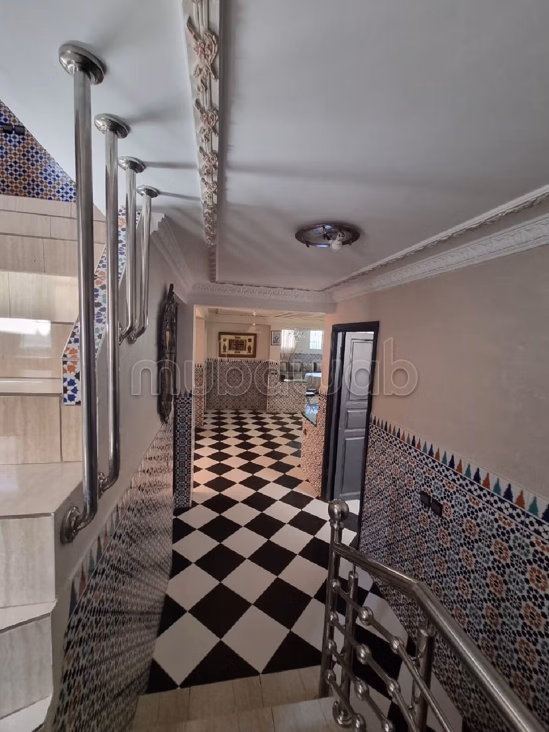 Villa à Vendre de 377m2 Hay Assil
