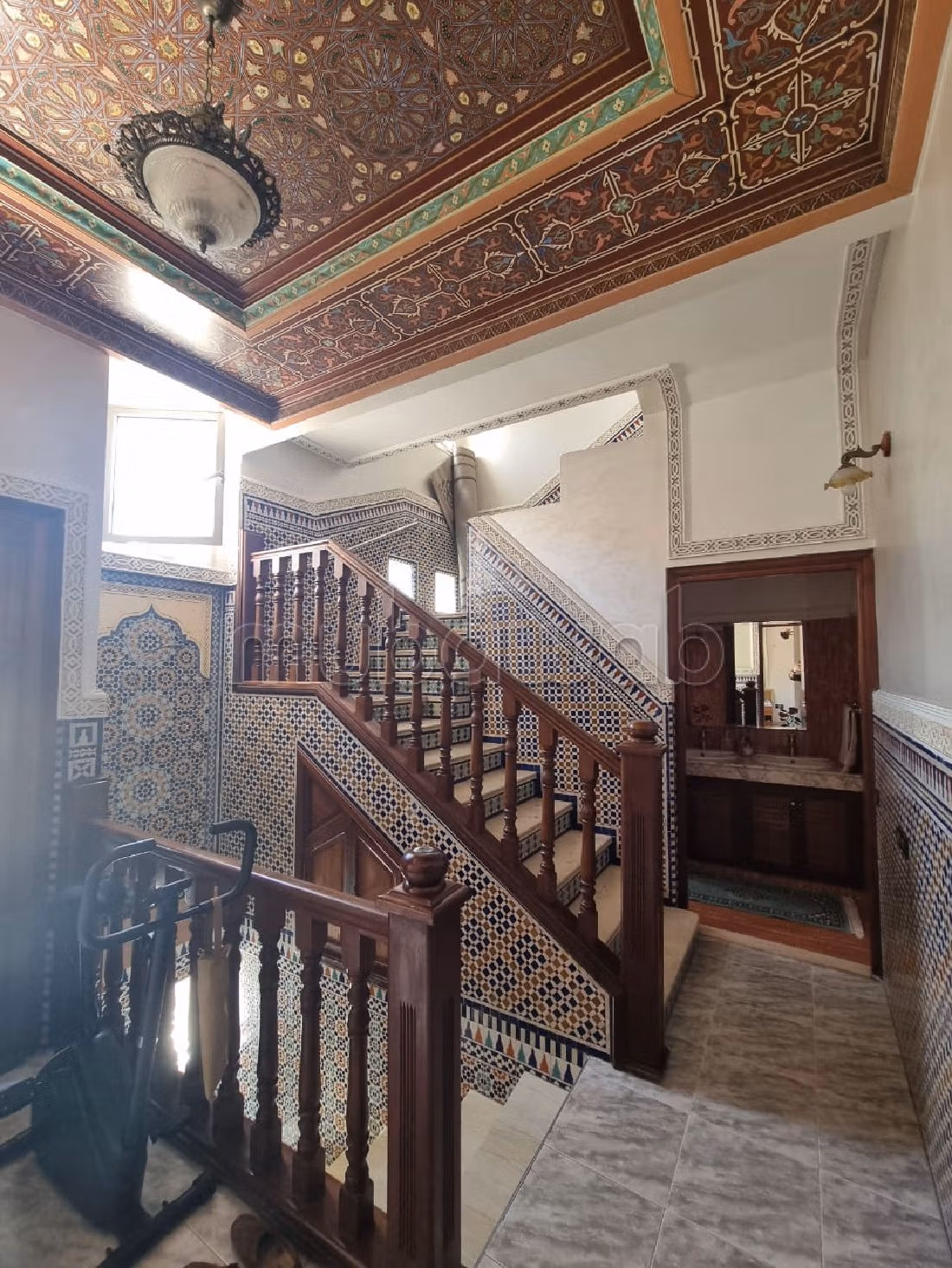 Villa à Vendre de 377m2 Hay Assil