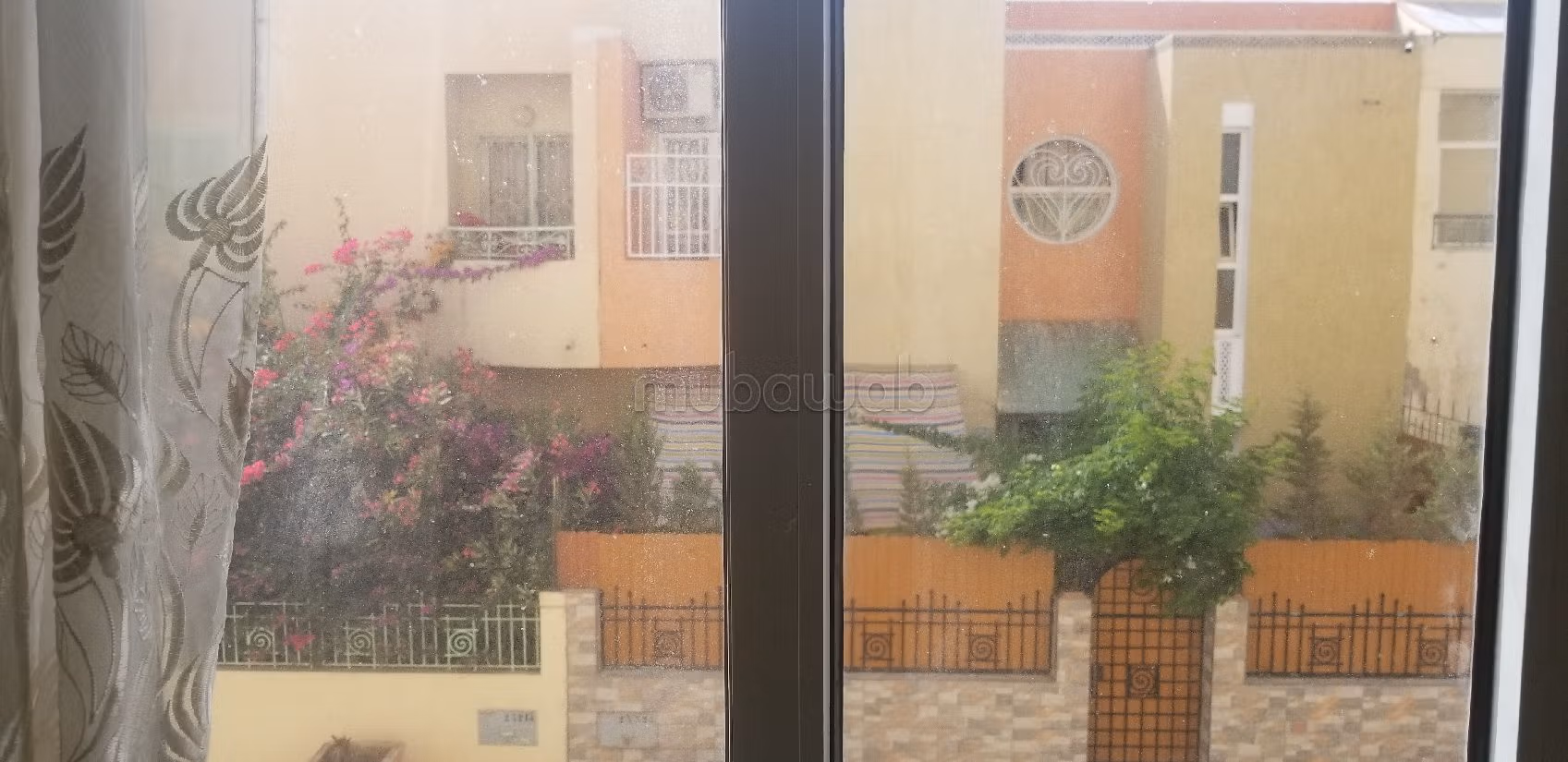 شقة رائعة للبيع ب طريق أكادير. 3 قطع رائعة. مفروشة.