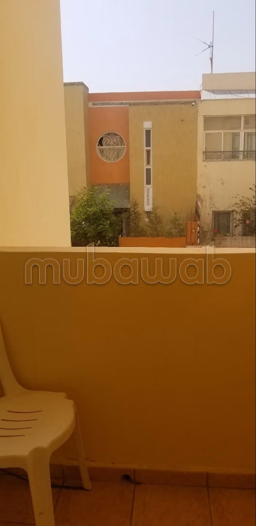 شقة رائعة للبيع ب طريق أكادير. 3 قطع رائعة. مفروشة.