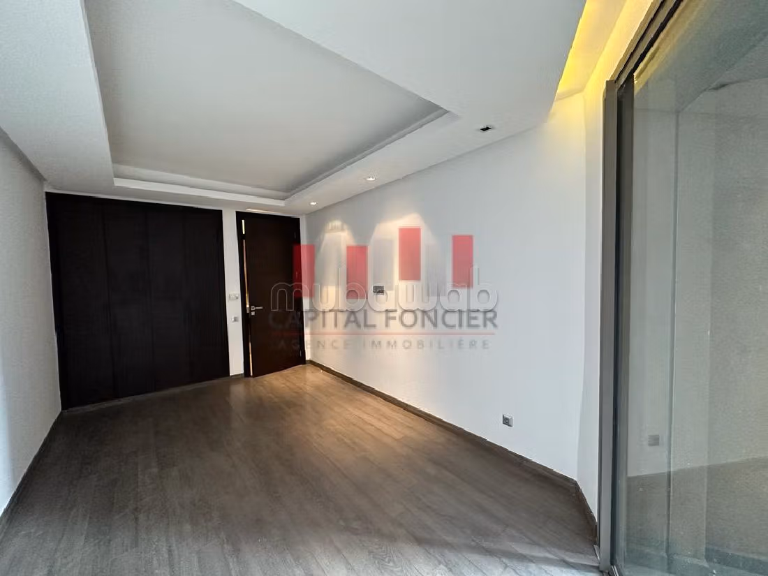 Appartement à louer à Gauthier. 3 chambres. Bien meublé