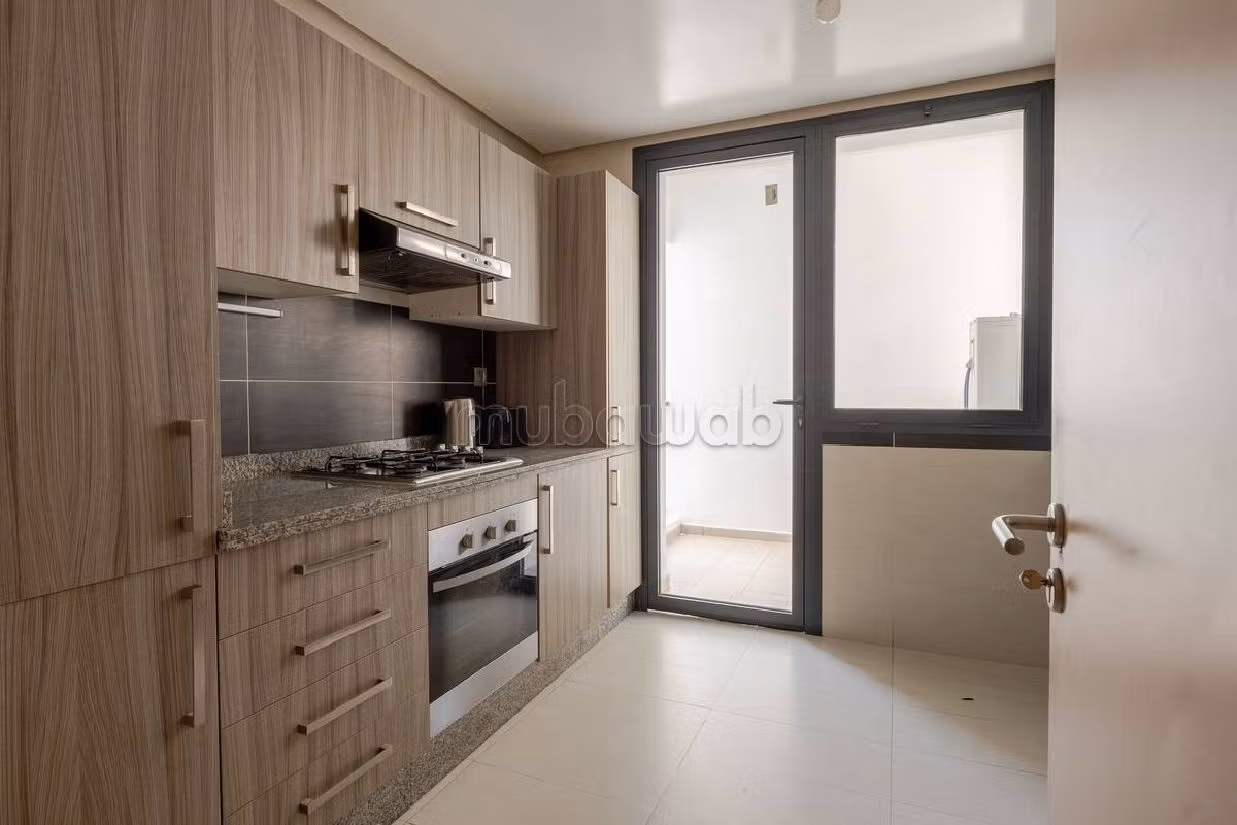 Appartementen te huur in Riyad. 3 Slaapkamers. Satellietschotel en beveiligingssysteem