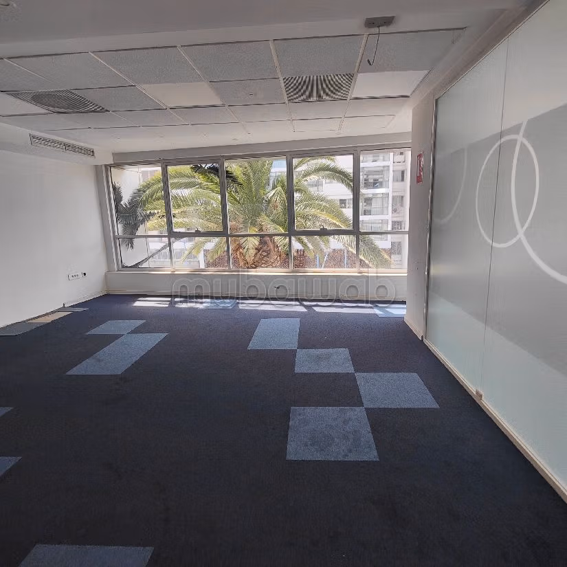 Bureau premium a louer Bd Anfa 700 m