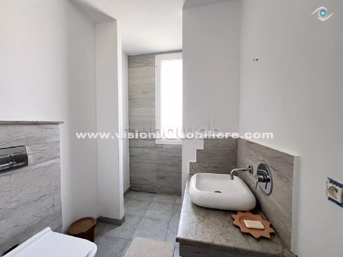 Magnifica villa in vendita a Hammamet Sud. 6 camere da letto. ammobiliato. 