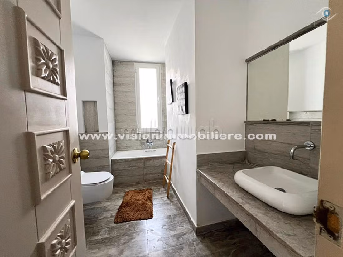 Magnifica villa in vendita a Hammamet Sud. 6 camere da letto. ammobiliato. 