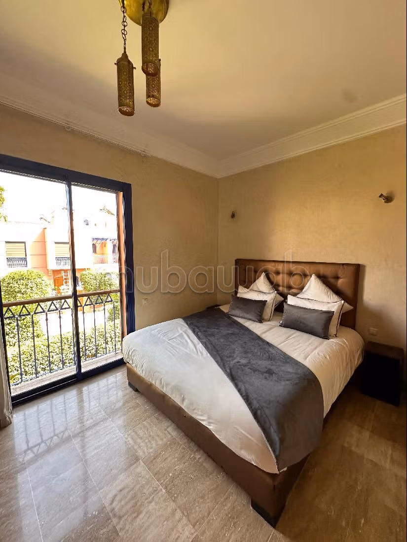 Bellissima casa in vendita a Amerchich. 2 ampi locali. ammobiliato.