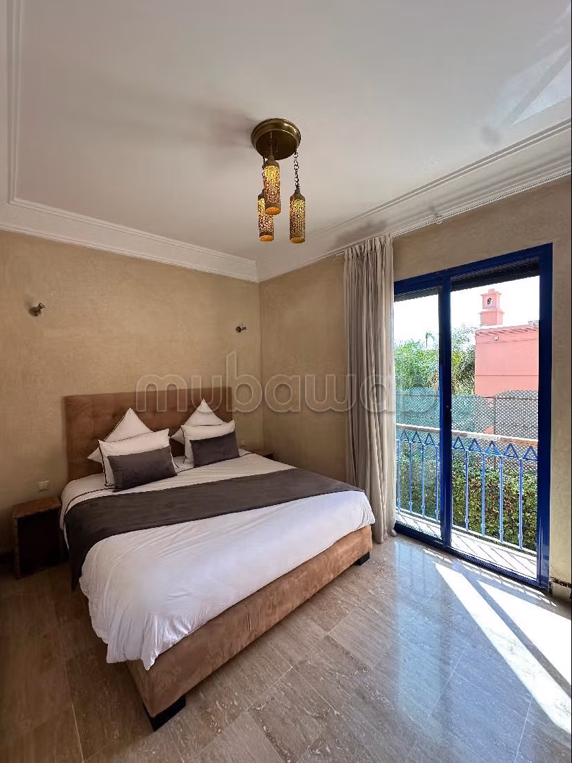 Bellissima casa in vendita a Amerchich. 2 ampi locali. ammobiliato.