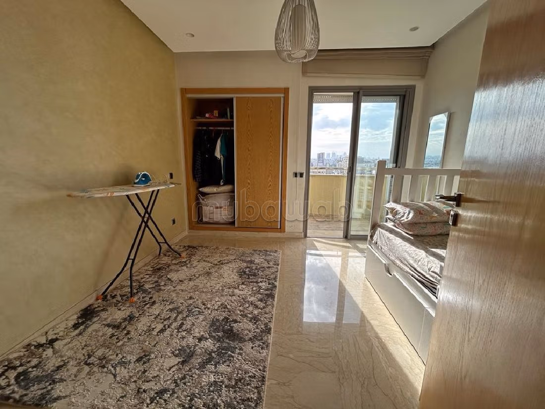 Appartement meublé sans vis à vis avec terrasse