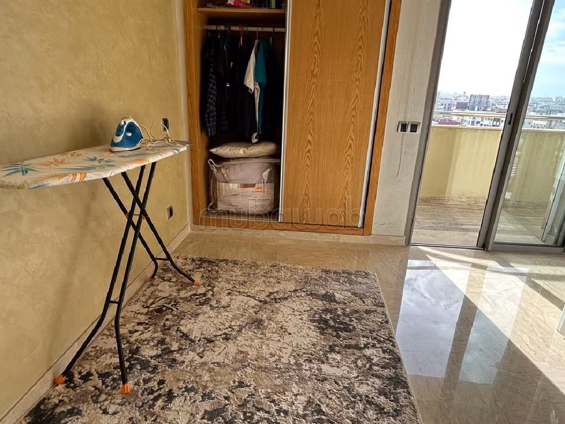 Appartement meublé sans vis à vis avec terrasse