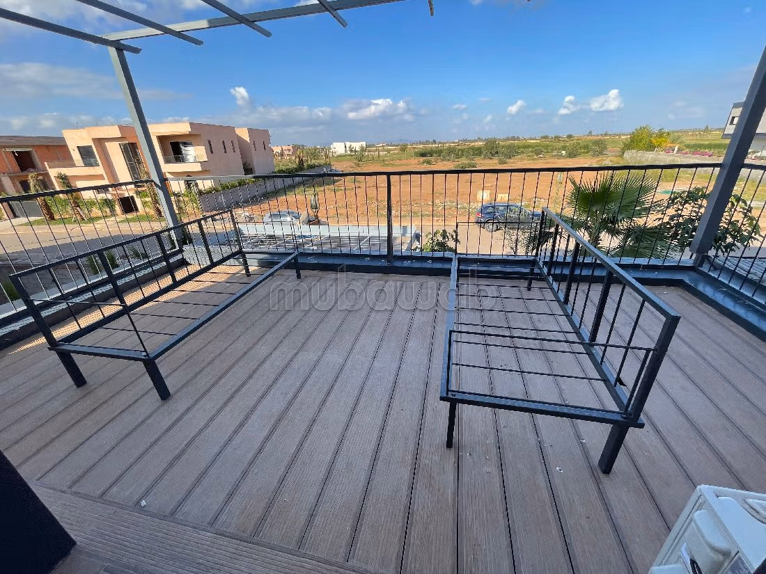 Luxury Villa for sale in Amelkis. 7 beautiful rooms. Dressing room