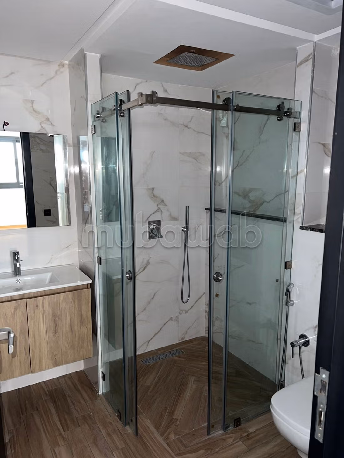 Koopappartementen in Sania. 2 Ruimtes. Met terras en lift. 