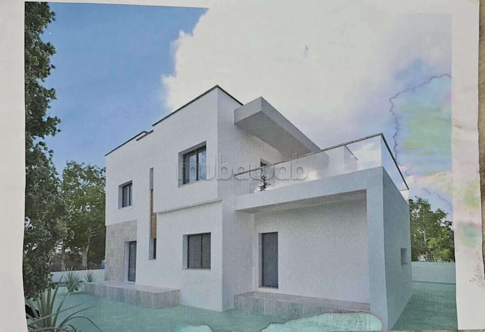 Un terrain de 620m2 avec une structure inachevée