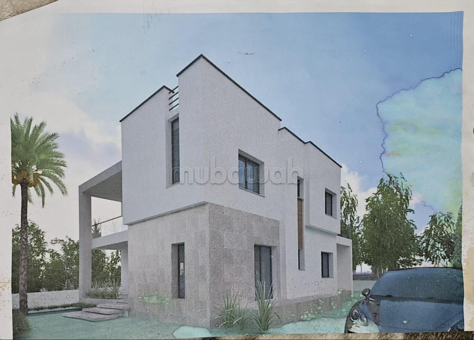 Un terrain de 620m2 avec une structure inachevée