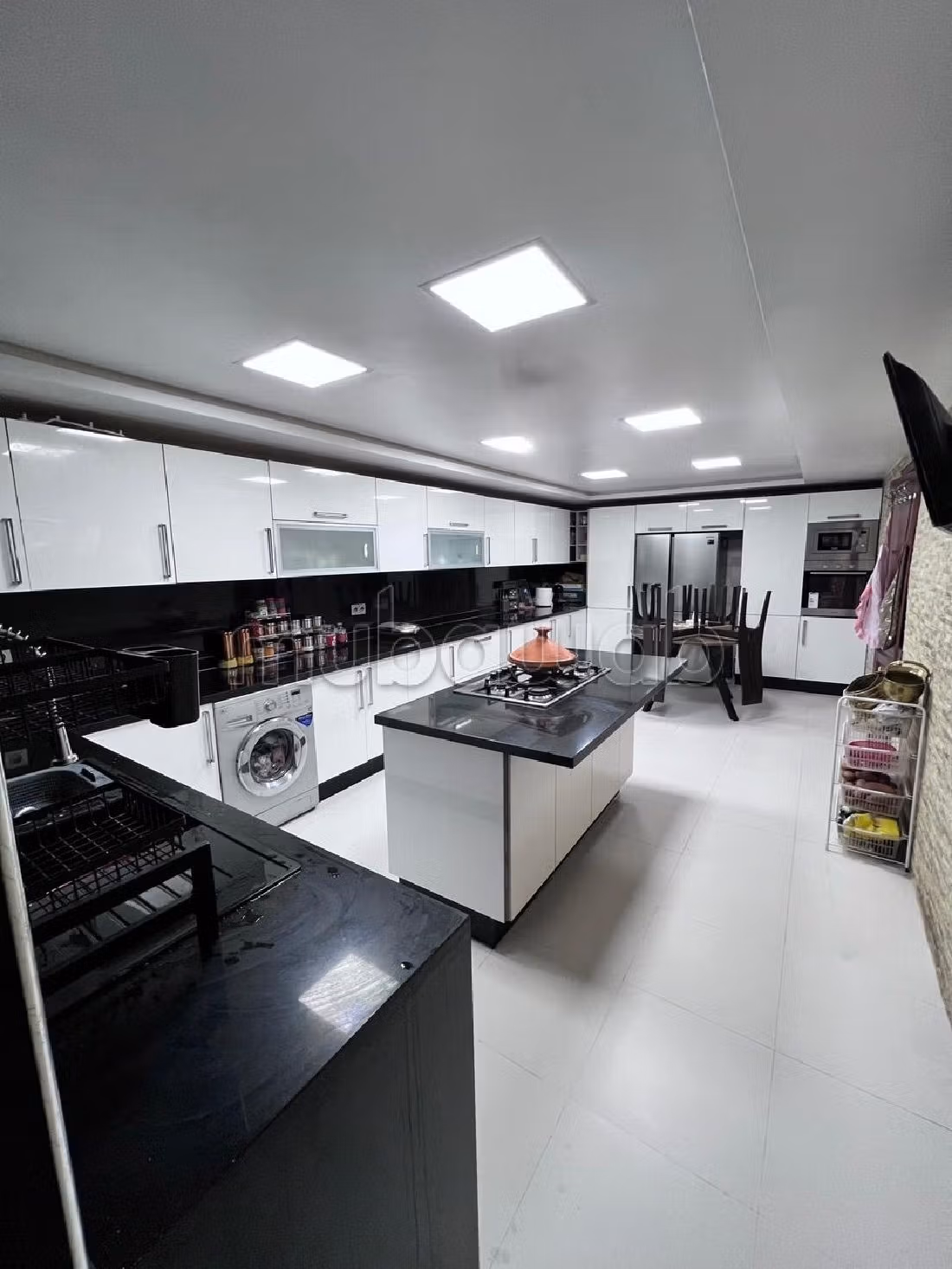 Maison de luxe à vendre à Issil. 7chambres