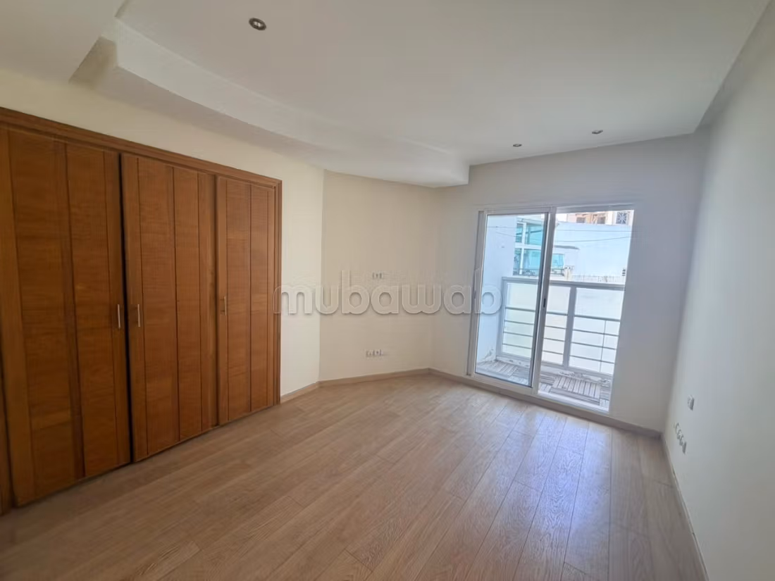 Bel appartement à louer, TRIANGLE DOR