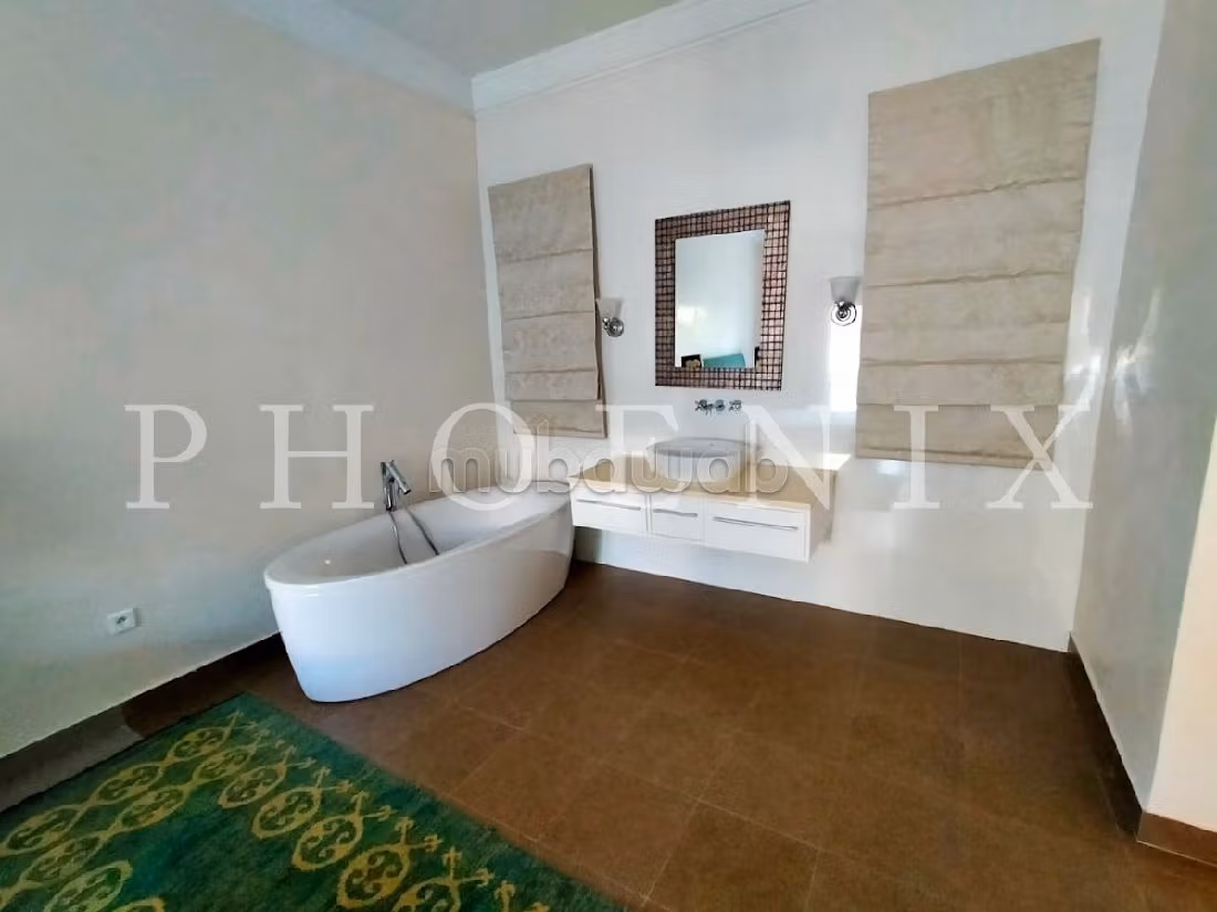 Duplex S4 meublé avec jardin à Gammarth