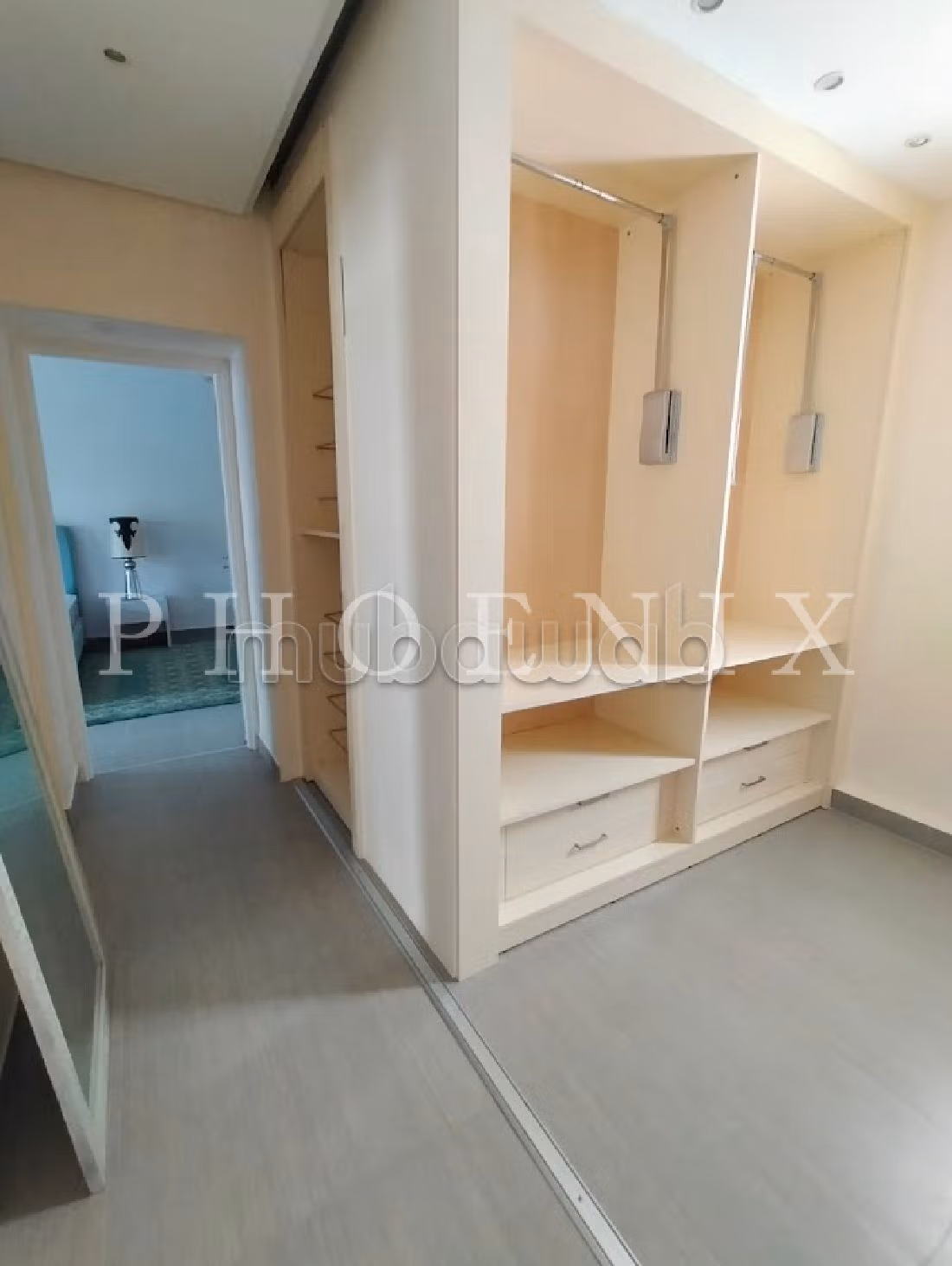 Duplex S4 meublé avec jardin à Gammarth